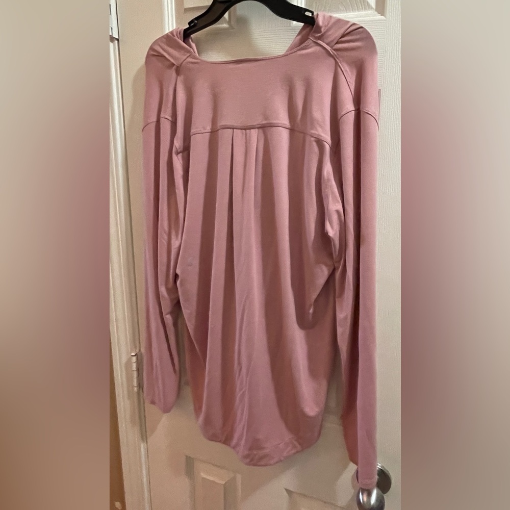 Kit and Ace At Ease Long Sleeve Blouse - Picture 4 of 7